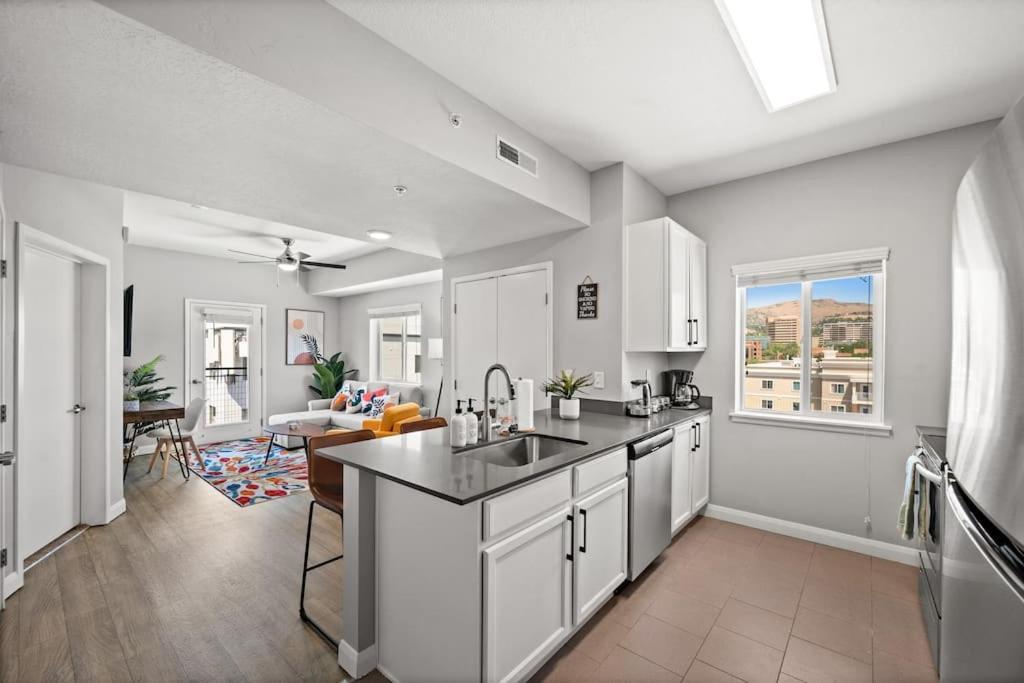 Charming Downtown Getaway Apartment Salt Lake City Exterior photo