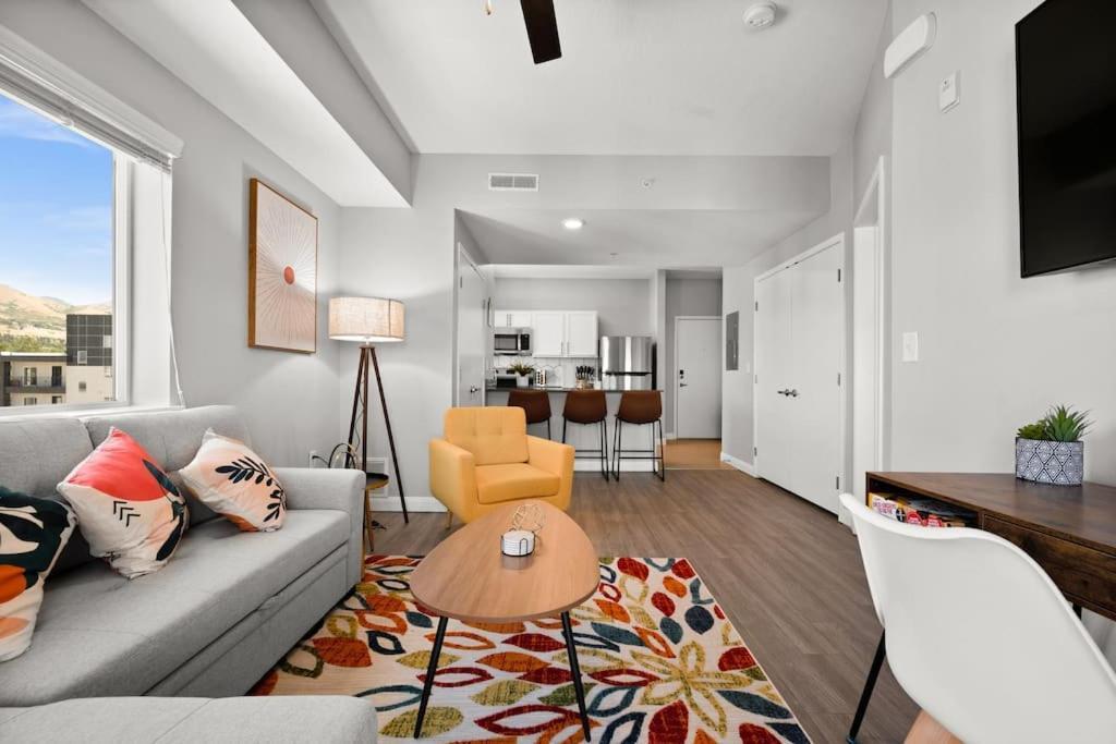 Charming Downtown Getaway Apartment Salt Lake City Exterior photo