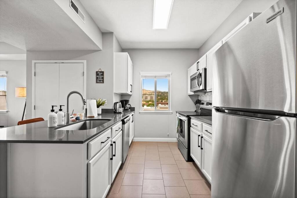 Charming Downtown Getaway Apartment Salt Lake City Exterior photo
